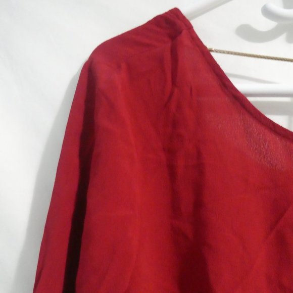 H&M | size 12 | Red Long Sleeve Gold Chain Open Back Dress | NWOT - Picture 3 of 16